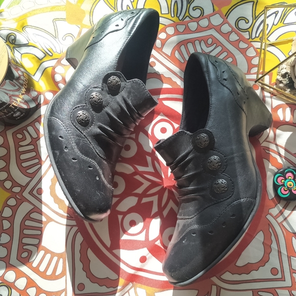 🔥❤️‍🔥HURRY!! STORE CLOSE THIS WEEK!! Cobb Hill Leather Comfort Pumps 9 - Picture 2 of 6